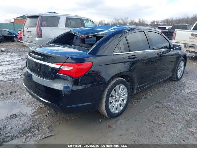 12571829 :رقم المزاد ، 1C3CCBABXDN651181 vin ، 2013 Chrysler 200 Lx مزاد بيع