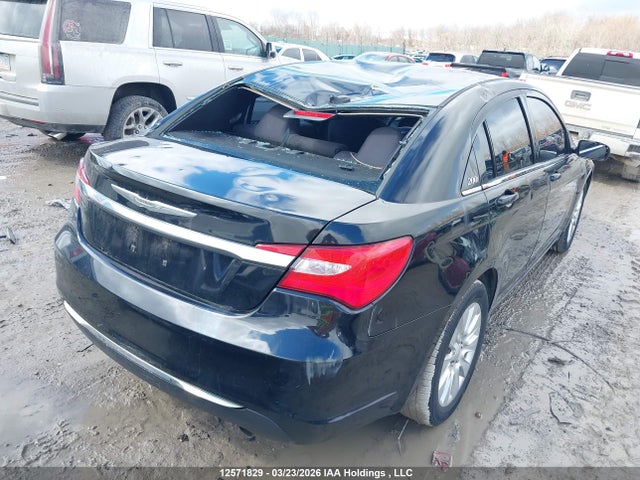 12571829 :رقم المزاد ، 1C3CCBABXDN651181 vin ، 2013 Chrysler 200 Lx مزاد بيع