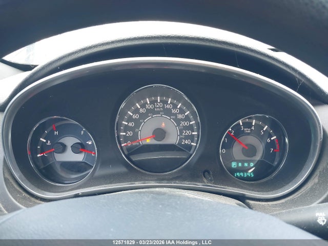 12571829 :رقم المزاد ، 1C3CCBABXDN651181 vin ، 2013 Chrysler 200 Lx مزاد بيع