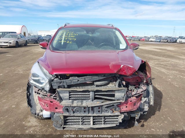 1FMCU9J9XHUD87904 Ford Escape Titanium