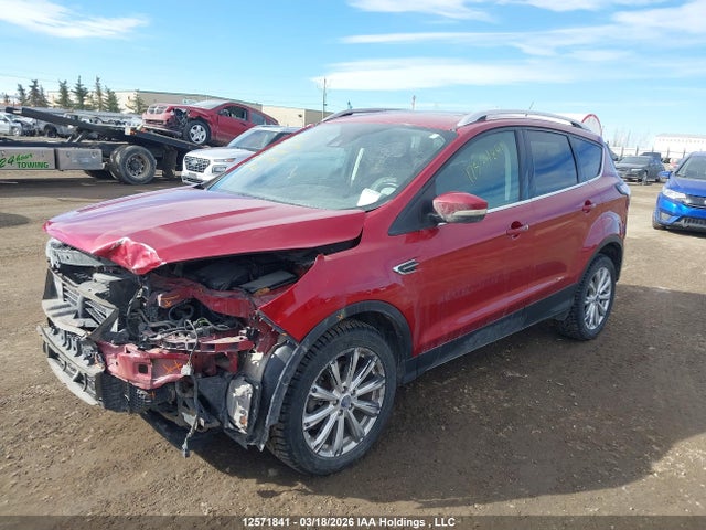 1FMCU9J9XHUD87904 Ford Escape Titanium