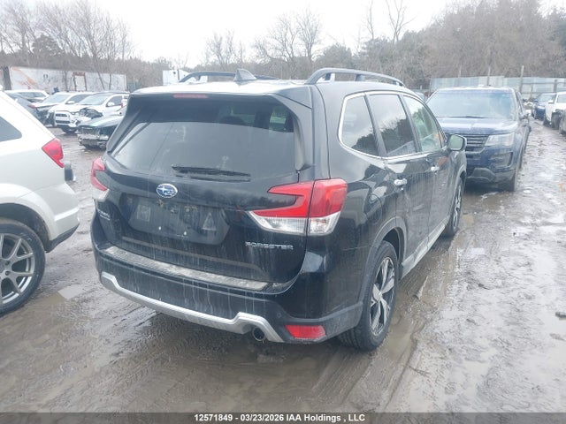 JF2SKEWC0KH516785 Subaru Forester Touring