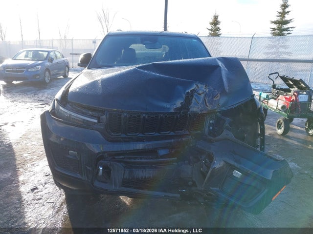 Продаж на аукціоні авто 2023 Jeep Grand Cherokee Overland, vin: 1C4RJHDG1PC525751, номер лоту: 12571852