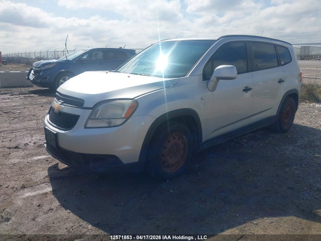 12571853 :رقم المزاد ، KL77P1EM0CK657480 vin ، 2012 Chevrolet Orlando Ls مزاد بيع