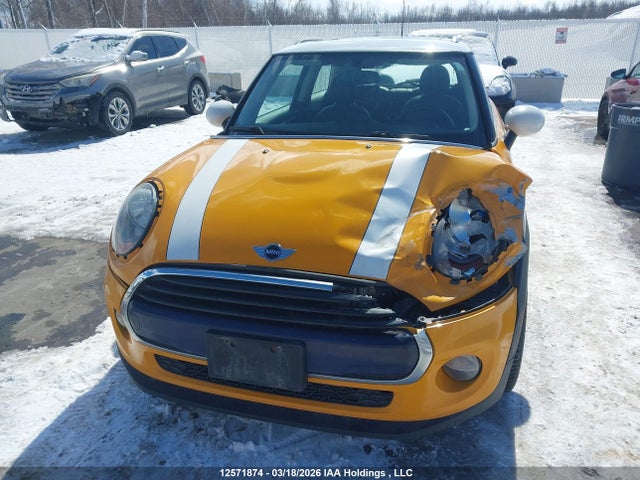 Mini 3 Door Cooper 2017 WMWXP5C31H2D71634 Image 6
