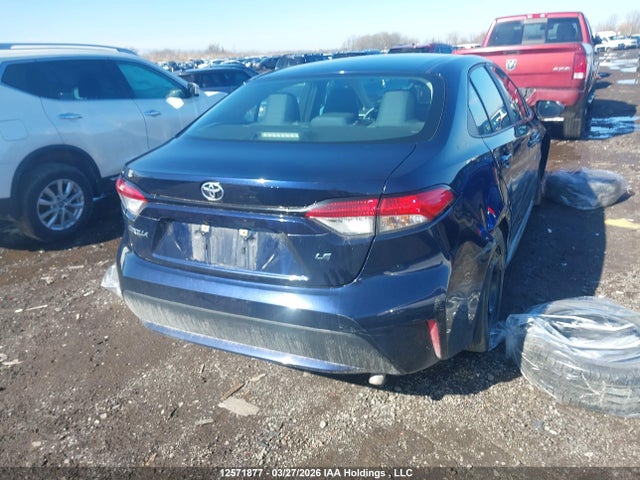 5YFBPMBE3MP229935 Toyota COROLLA LE