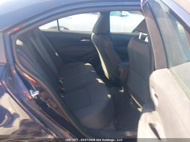 5YFBPMBE3MP229935 Toyota COROLLA LE