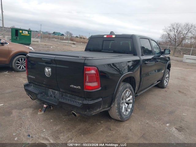 1C6SRFJT1MN765566 RAM 1500 Laramie