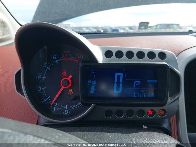 1G1JC5SB8G4153793 Chevrolet SONIC LT
