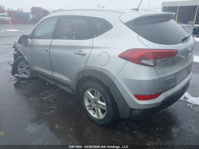 KM8J33A44GU184193 Hyundai Tucson Premium