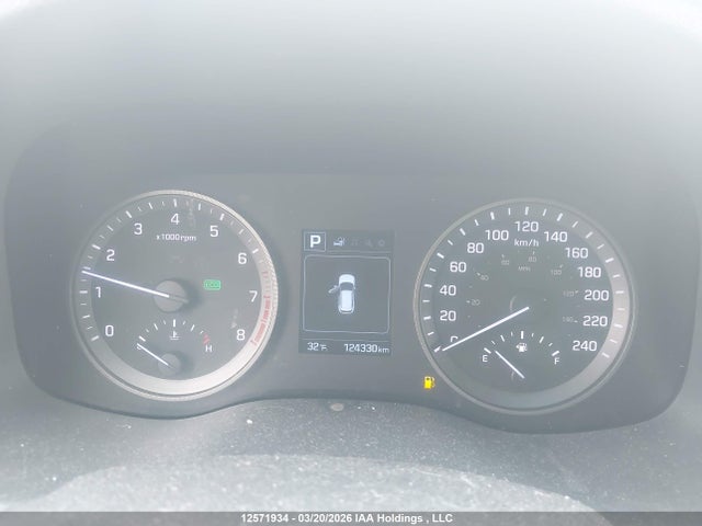 KM8J33A44GU184193 Hyundai Tucson Premium