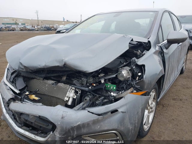 1G1BE5SMXJ7163764 Chevrolet CRUZE LT