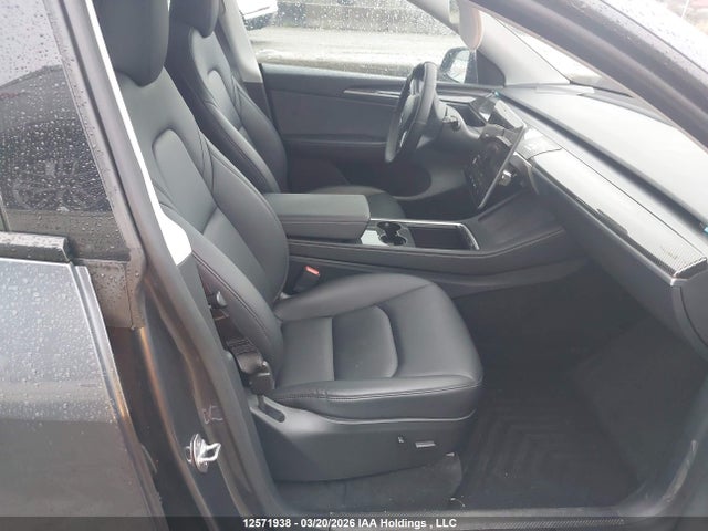 Продажа на аукционе авто 2023 Tesla Model Y Long Range, vin: 7SAYGDEE3PF775109, номер лота: 12571938