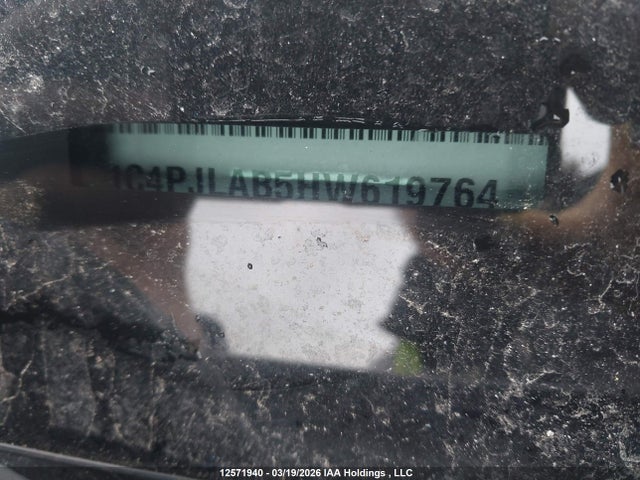 1C4PJLAB5HW619764 Jeep Cherokee Sport