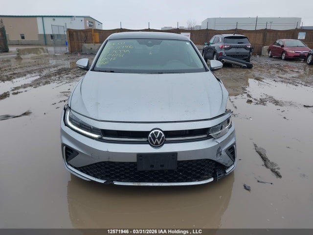 3VWGX7BU4SM041151 Volkswagen Jetta Highline