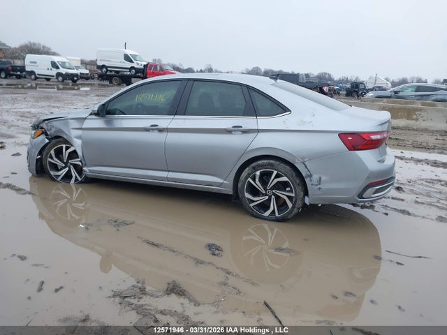 3VWGX7BU4SM041151 Volkswagen Jetta Highline
