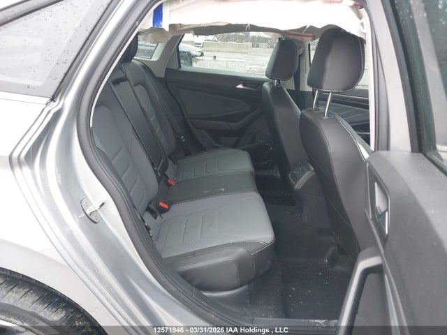 3VWGX7BU4SM041151 Volkswagen Jetta Highline