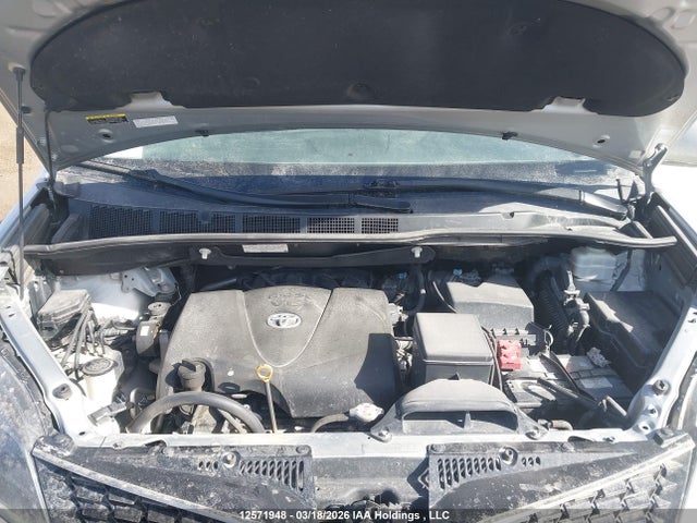 12571948 :رقم المزاد ، 5TDEZ3DC3KS222954 vin ، 2019 Toyota Sienna Se/se Premium مزاد بيع