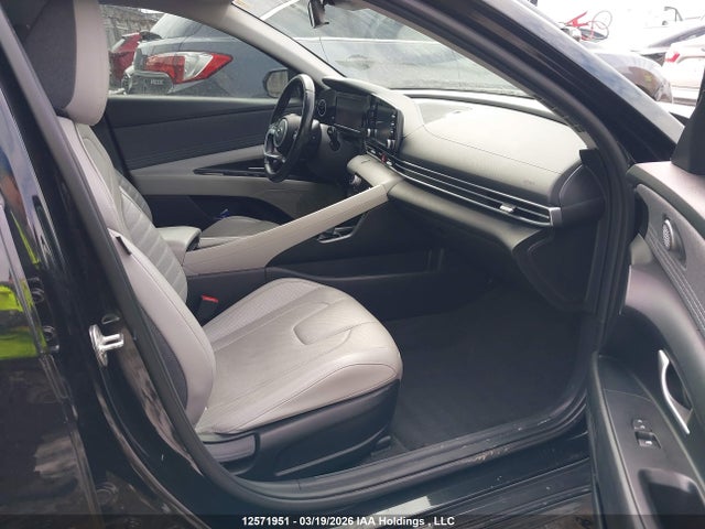 KMHLN4AJ7NU021677 Hyundai Elantra Hybrid Ultimate With Two-tone Interior