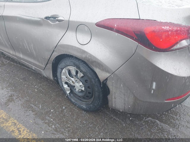 12571956 :رقم المزاد ، 5NPDH4AE2FH578429 vin ، 2015 Hyundai Elantra Se/sport/limited مزاد بيع