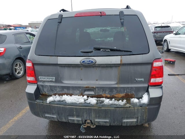 Продажа на аукционе авто 2011 Ford Escape Xlt, vin: 1FMCU0DG2BKB06770, номер лота: 12571957