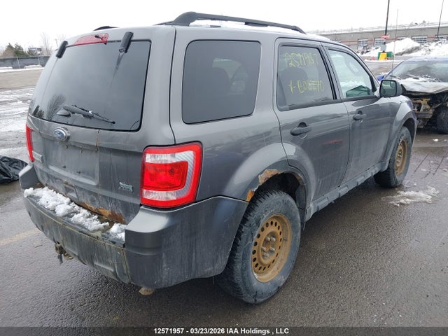 Продажа на аукционе авто 2011 Ford Escape Xlt, vin: 1FMCU0DG2BKB06770, номер лота: 12571957