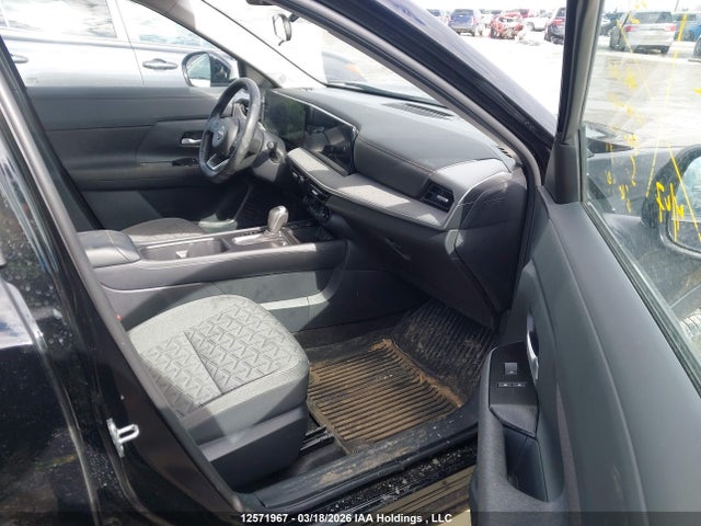 Nissan KICKS SV 2025 3N8AP6CA3SL342687 Image 5