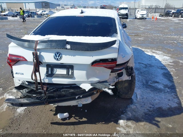 3VWE57BU1MM077296 Volkswagen Jetta