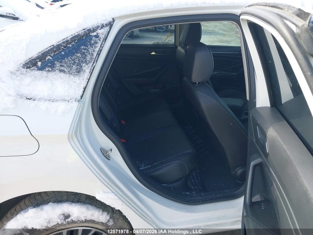 3VWE57BU1MM077296 Volkswagen Jetta