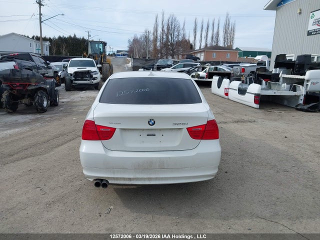 Aukcja sprzedaży 2011 Bmw 328i Xdrive, vin: WBAPK7C56BA820652, numer aukcji: 12572006