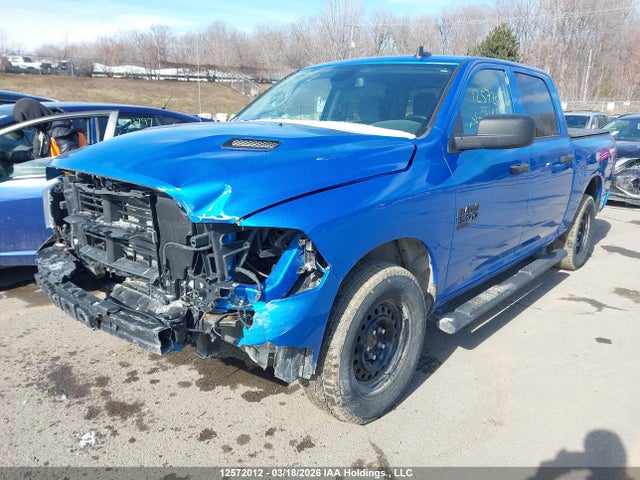 3C6RR7KG3NG241898 RAM 1500 Classic Tradesman