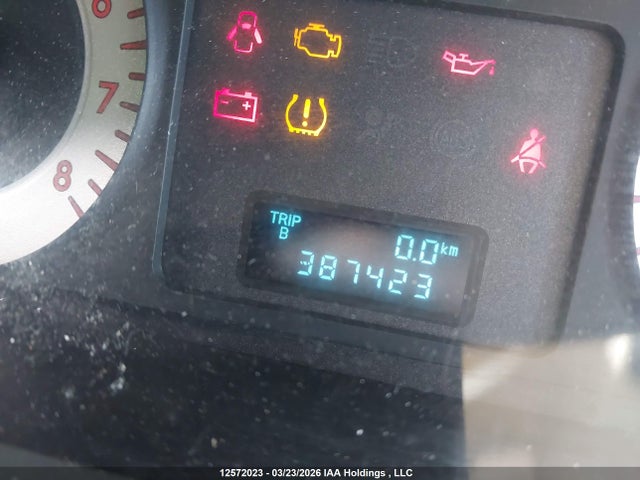 Продаж на аукціоні авто 2011 Mazda Tribute Gx I4, vin: 4F2CY9C73BKM04744, номер лоту: 12572023