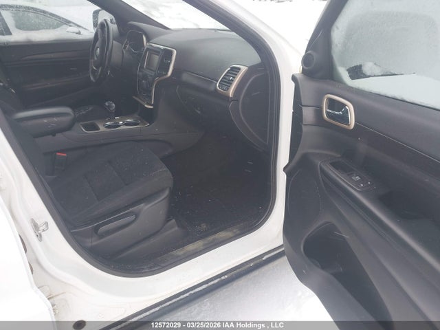 12572029 :رقم المزاد ، 1C4RJFAG7FC648400 vin ، 2015 Jeep Grand Cherokee Laredo مزاد بيع