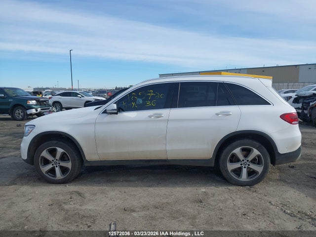 12572036 :رقم المزاد ، W1N0G8EB4NV333776 vin ، 2022 Mercedes-benz Glc 300 4matic مزاد بيع