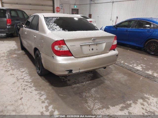 2004 Toyota Camry Le/se/xle მანქანა იყიდება აუქციონზე, vin: 4T1BE32K24U921026, აუქციონის ნომერი: 12572045