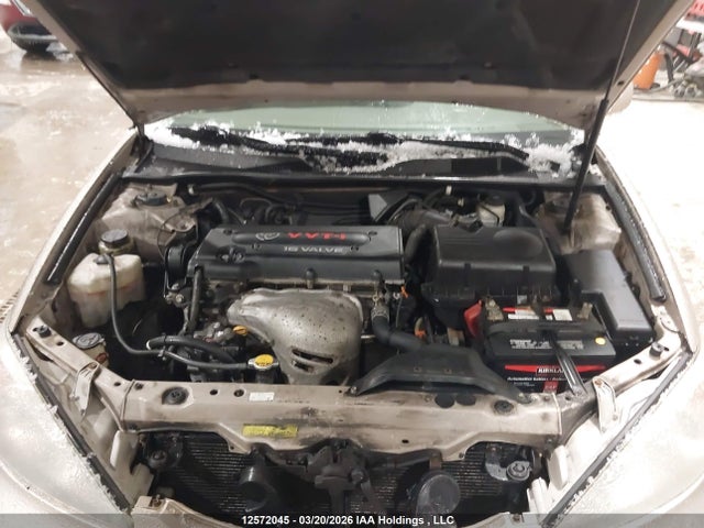 2004 Toyota Camry Le/se/xle მანქანა იყიდება აუქციონზე, vin: 4T1BE32K24U921026, აუქციონის ნომერი: 12572045