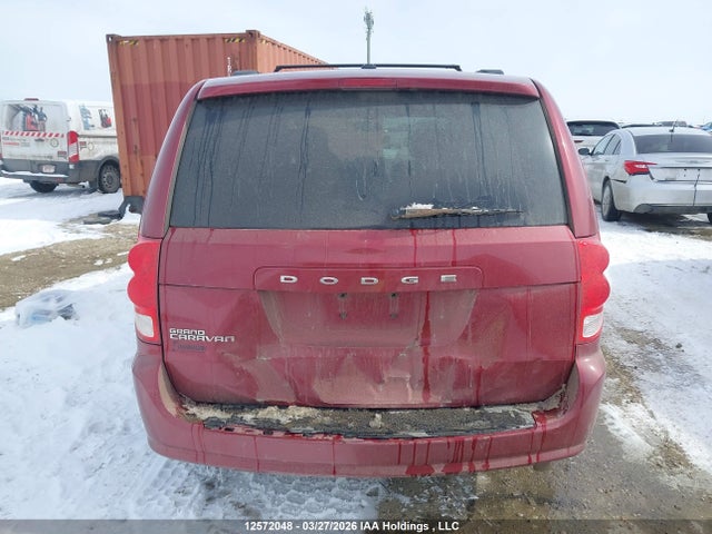 12572048 :رقم المزاد ، 2D4RN4DG3BR635104 vin ، 2011 Dodge Grand Caravan Express مزاد بيع