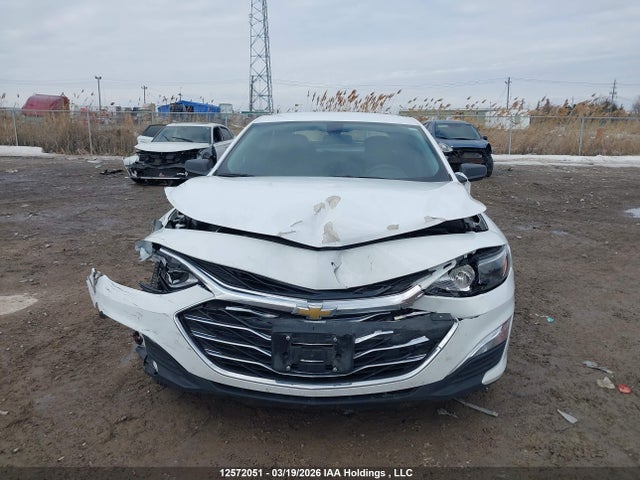 1G1ZC5ST4NF164321 Chevrolet MALIBU LS
