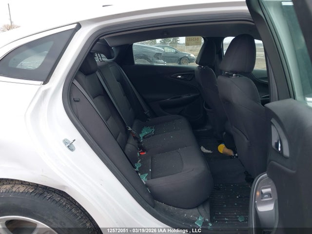 1G1ZC5ST4NF164321 Chevrolet MALIBU LS