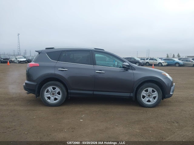 2017 Toyota Rav4 Limited/se/platinum მანქანა იყიდება აუქციონზე, vin: 2T3DFREV9HW598587, აუქციონის ნომერი: 12572060