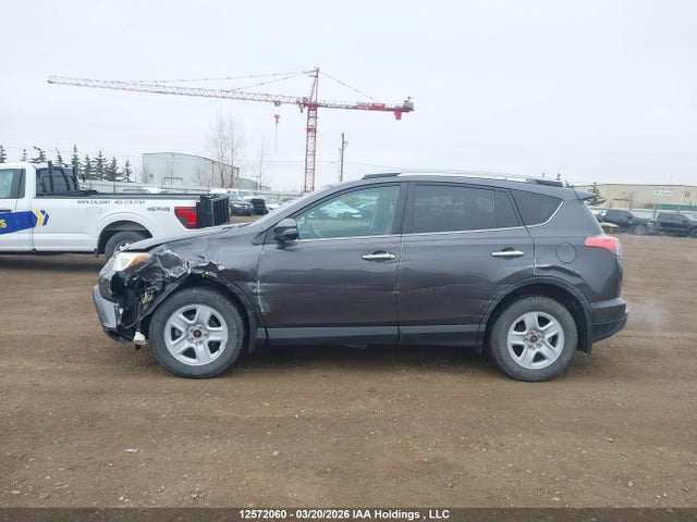 2017 Toyota Rav4 Limited/se/platinum მანქანა იყიდება აუქციონზე, vin: 2T3DFREV9HW598587, აუქციონის ნომერი: 12572060