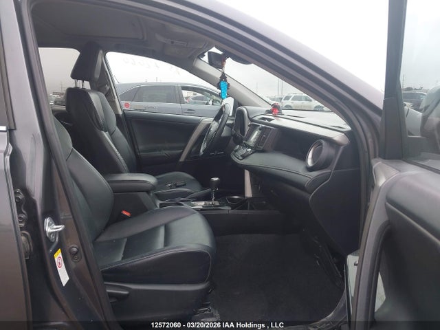 2017 Toyota Rav4 Limited/se/platinum მანქანა იყიდება აუქციონზე, vin: 2T3DFREV9HW598587, აუქციონის ნომერი: 12572060