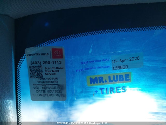 4T1B11HK2JU095216 Toyota CAMRY XLE