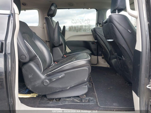 2022 Chrysler Pacifica Hybrid Limited მანქანა იყიდება აუქციონზე, vin: 2C4RC1S73NR108172, აუქციონის ნომერი: 12572065