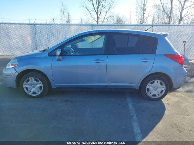 12572073 :رقم المزاد ، 3N1BC1CP5AL352853 vin ، 2010 Nissan Versa مزاد بيع