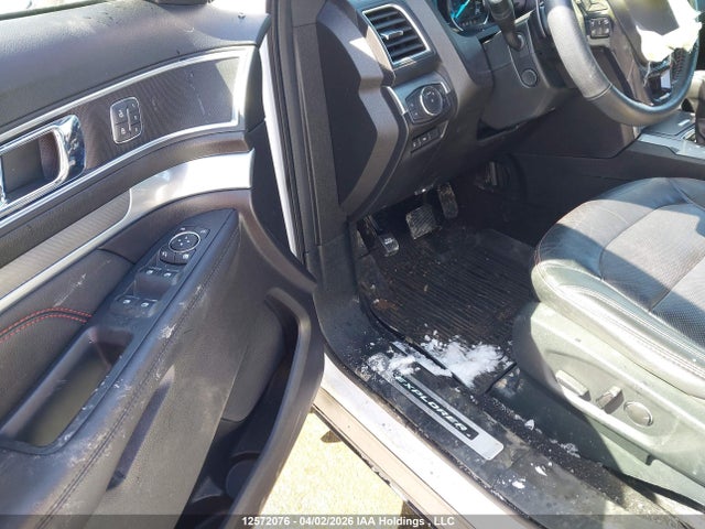 1FM5K8GT9JGC57659 Ford EXPLORER SPORT