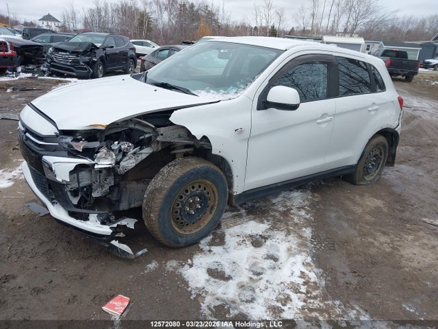 JA4AJ3AUXJU602901 Mitsubishi RVR SE