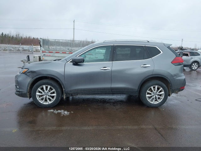 5N1AT2MV3HC777887 Nissan Rogue Sv/sl