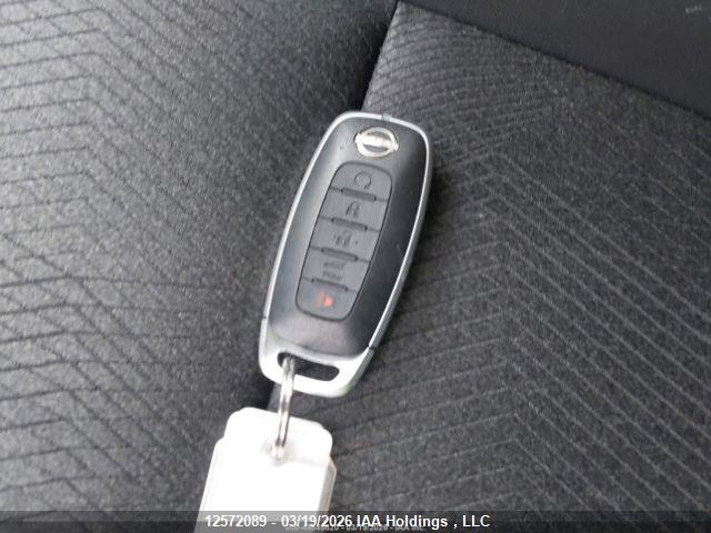 JN8BT3BB5RW422537 Nissan Rogue Sv Intelligent Awd