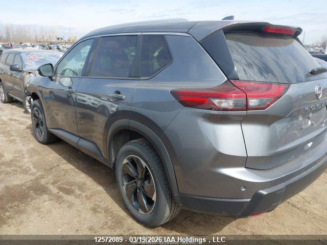 JN8BT3BB5RW422537 Nissan Rogue Sv Intelligent Awd